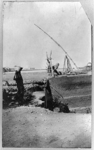 HistoricalFindings Fotó: Nők Kezében sár Folyó a Nílus, hogy gazdagítja a Talaj,Kairó,Egyiptom,Nők,1900-1923